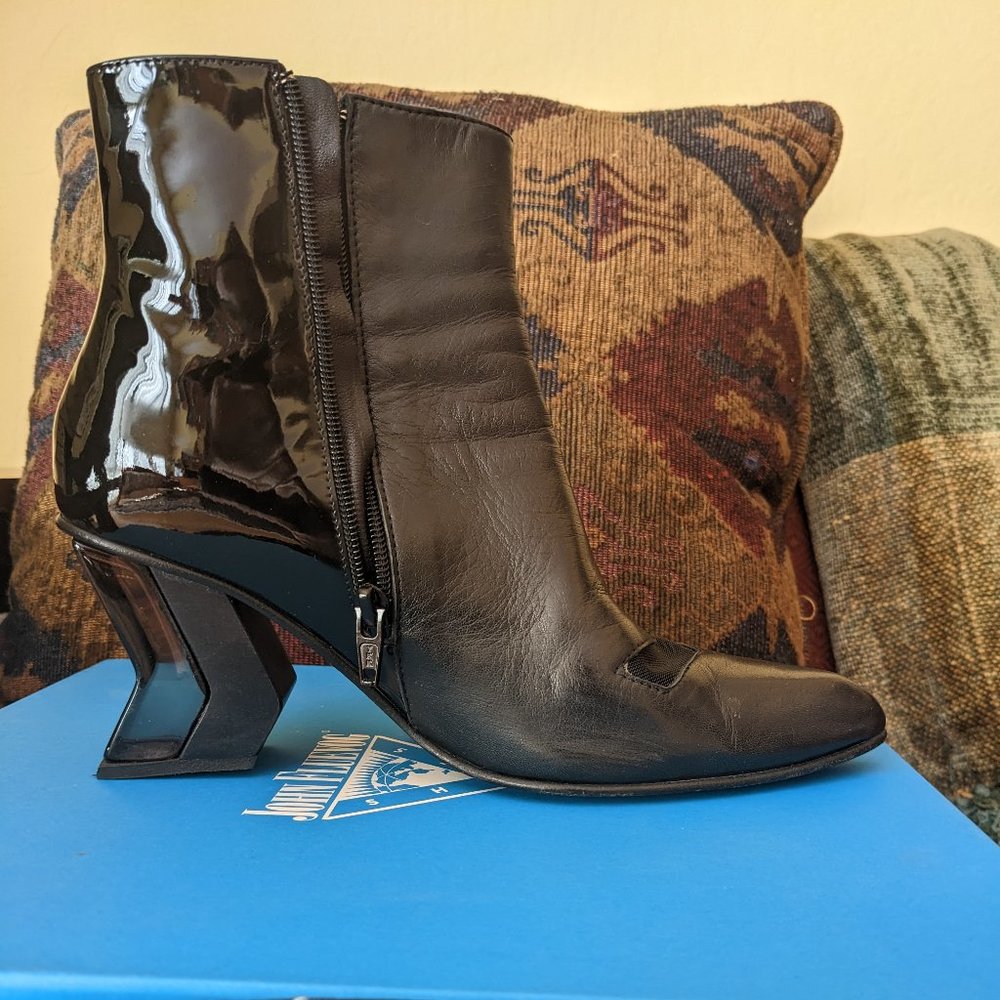 RARE Fluevogs black Slant ankle boots size 6